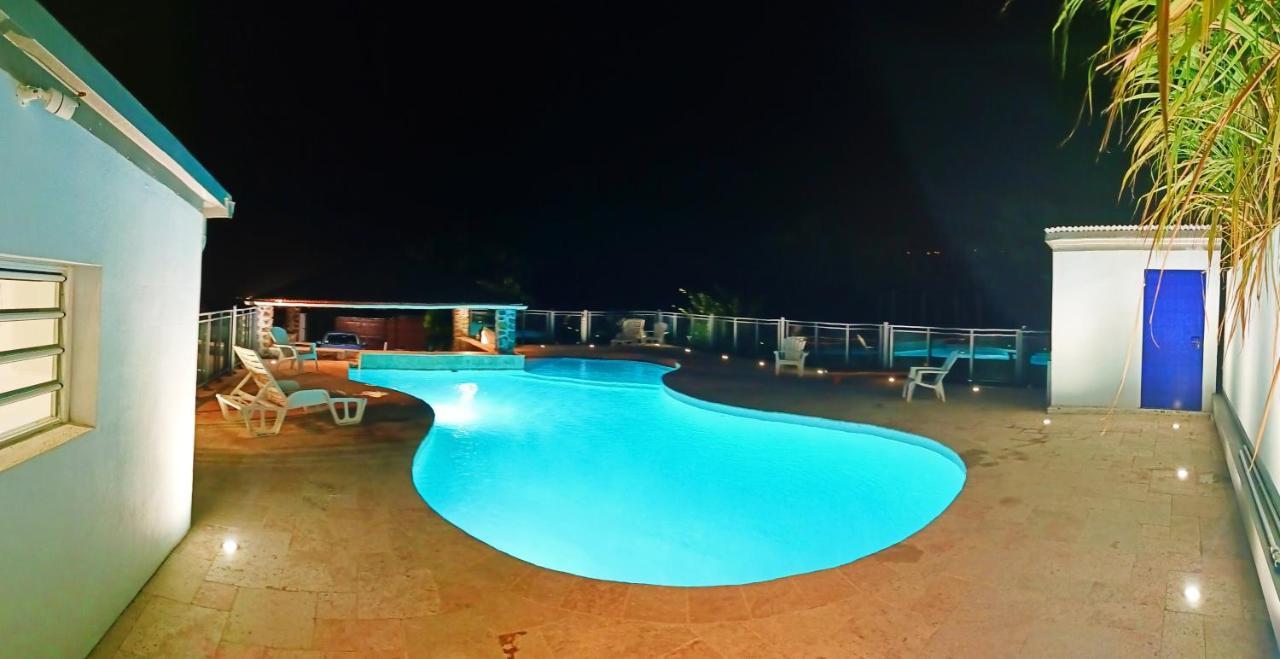 L'Hibiscus De Plaiz'Anse Apartment Petite-Ile Ngoại thất bức ảnh